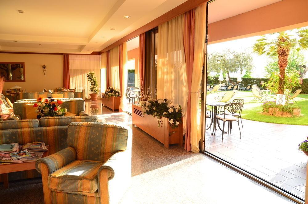 Residence Lido Hotel Malcesine Exteriör bild